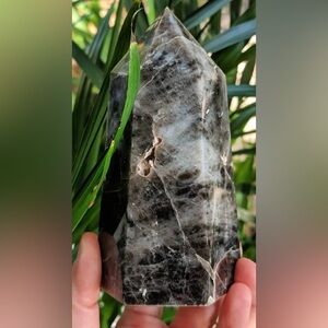 Black Quartz - Black and White Crystal Obelisk Decor